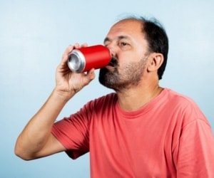 عوارض جدی نوشابه برای سلامت کبد