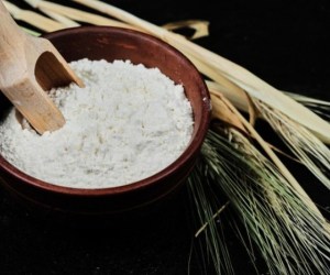 عوارض پخت نان با آرد سفید و استفاده بیش از حد از آن