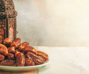 مواد غذایی مناسب برای افطار یا همان باز کردن روزه