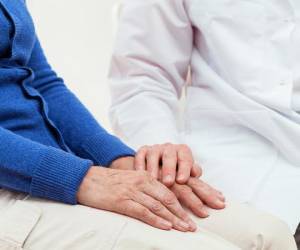 بیماری رقصاک چیست و علائم و علل آن چیست؟
