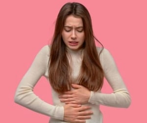 از علل و ریشه ی نفخ و دل درد تابستان تا راهی برای درمان