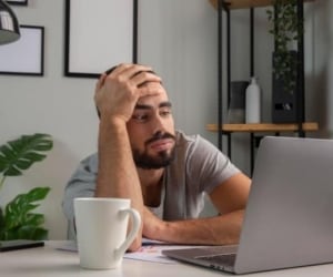خستگی آدرنال چیست؟