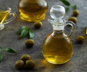 فواید و خواص بینظیر روغن زیتون برای زنان