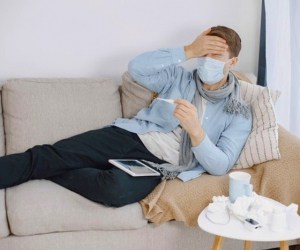 علائم و نشانه های قطعی ابتلا به کرونا امیکرون