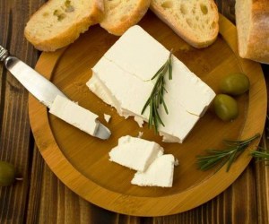 خطری پنهان در پس خوردن هر روز پنیر
