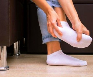 بهترین راه و روش های خانگی برای رهایی از سنگینی پاها
