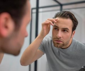 ردپای نشانه کرونا امیکرون روی چشم ها