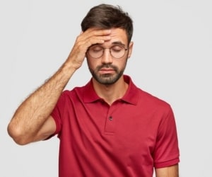 اقدامات و علائم مهم بعد از ضربه به سر