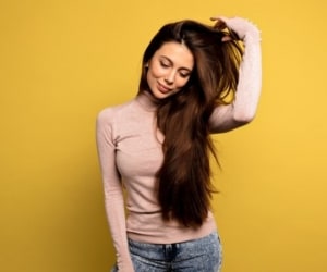 ترفندهای ساده ولی عالی برای رشد موهای قوی تر