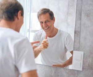 به چند دلیل، حرف زدن با خودتون رو تمرین کنید