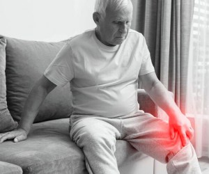 تاثیر پیری بر پاها، مشکلات پا که با افزایش سن ظاهر میشوند