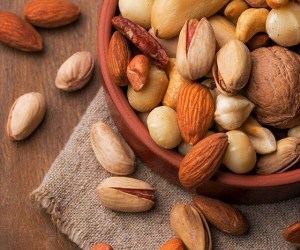 بهترین وقت و زمان روز برای خوردن آجیل