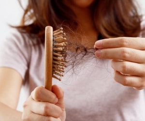 ریزش موی کرونایی و حقایقی که باید بدانید