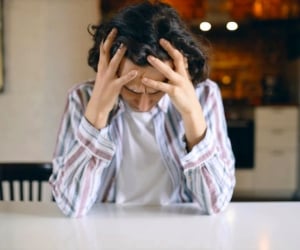 ارتباط استرس و اضطراب با احساس خستگی و دیگر مشکلات جسمی