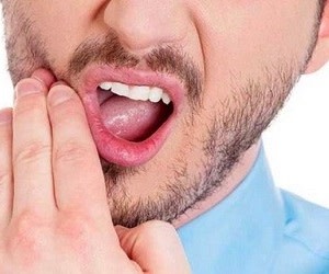 علت دندان درد چیست؟