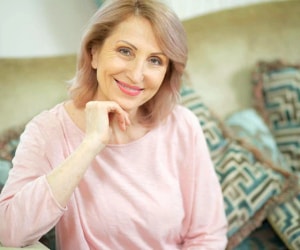 مراقبت از موهای رنگ شده بعد 40-50 سالگی