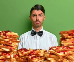دلیل و راه حل احساس پشیمانی و عذاب وجدان بعد خوردن غذا