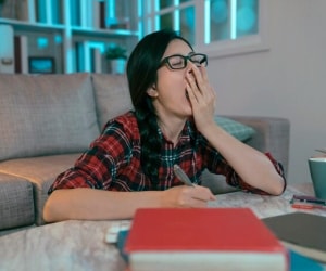 بهترین ترکیبات صبحانه برای رفع خواب آلودگی صبح