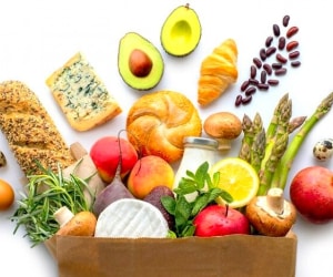 بهترین خوراکی ها برای گرم نگه داشتن بدن