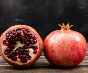 شب یلدا پوست انار را دور نریزید