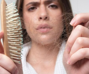 برای قطع و درمان ریزش مو چی بخوریم؟
