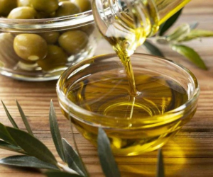 روغن زیتون و 1001 خاصیت آن برای مو