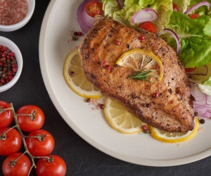 مواد غذایی برای پخت ناهار رژیمی و لاغر کننده