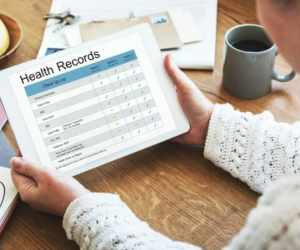 خواندن جواب آزمایش با کمک حروف اختصاصی در آزمایش خون