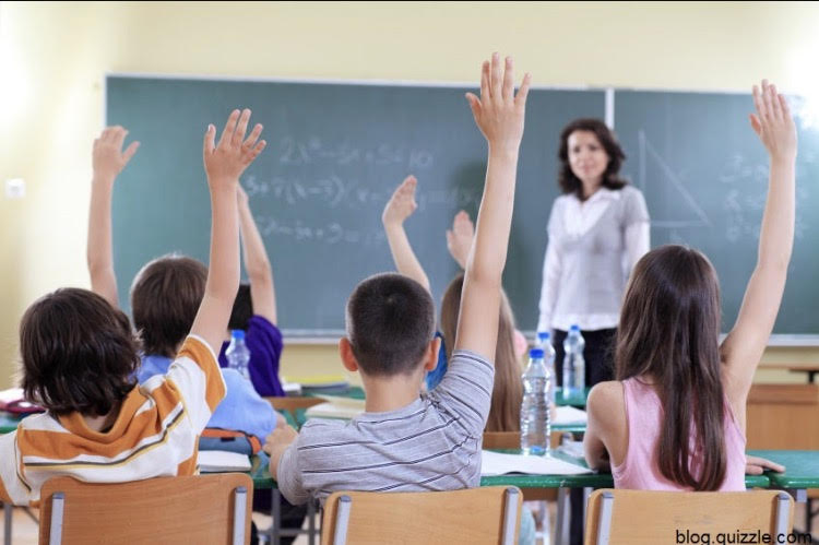 ويژگي هاي شخصيتي : تأثير ويژگي هاي شخصيتي و علمي معلم بر تدريس