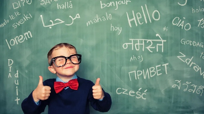 آنچه در مورد آموزش زبان خارجی به کودک باید بدانید