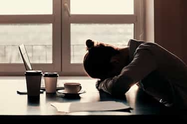 باید و نبایدهای بعد از یک بی‌خوابی شبانه