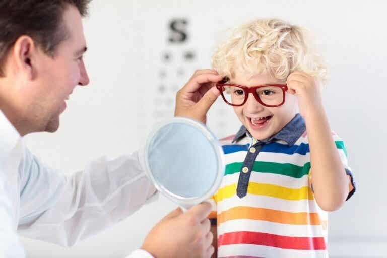 توصیه‌هایی برای مراقبت از سلامت چشم کودکان