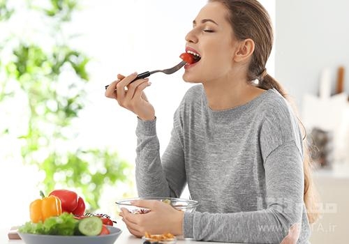 چگونه سوخت‌رسانی به بدن با غذاهای سالم، موجب بهبود سلامت روانی‌مان می‌شود