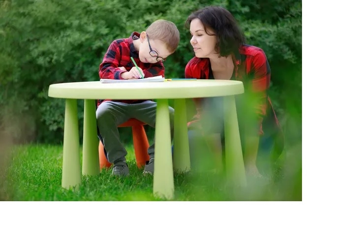 چه چیزی باعث تاری دید می‌شود؟