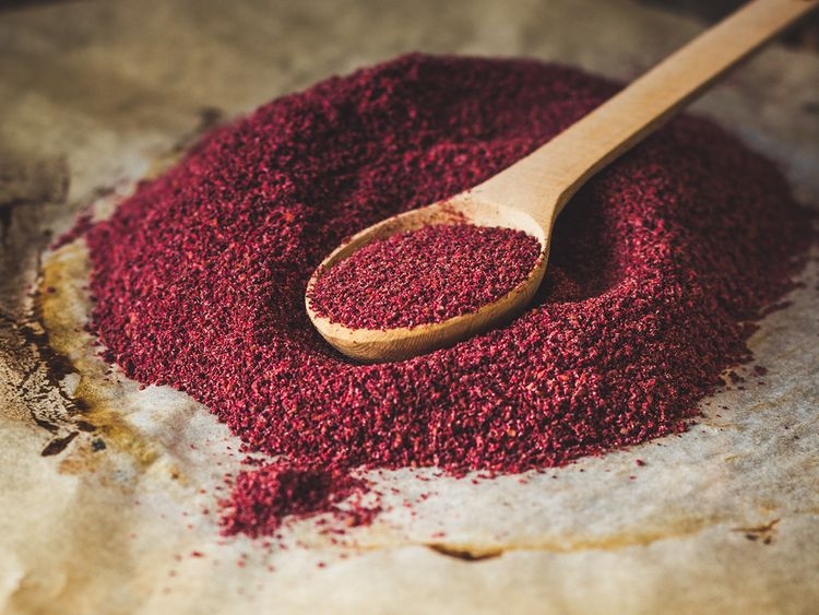 سماق؛ ادویه ای ترش برای کاهش مصرف نمک