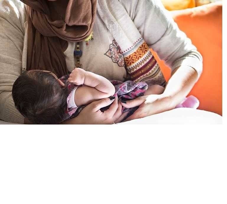 تفاوت بین شیر دادن به نوزاد اول و دوم