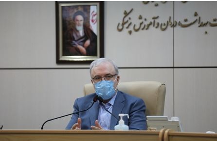 تاکید وزیر بهداشت بر واکسیناسیون هنرمندان 