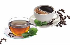 از نوشیدن چای یا قهوه در صبح خودداری کنید 