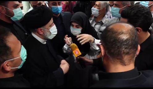 بازدید رئیسی از داروخانه ۲۹ فروردین ارتش 
