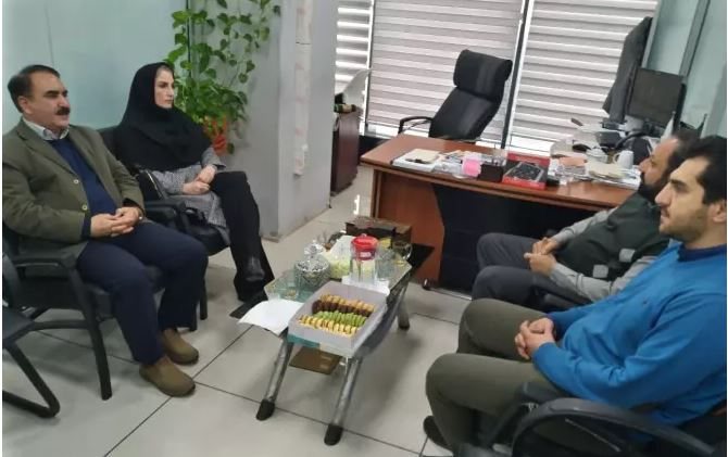 نشست مشاور ریاست و رئیس شورای عالی ارتباطات و رسانه دانشگاه علوم پزشکی آزاد اسلامی تهران با مدیر تامین برنامه شبکه سلامت